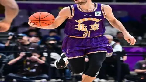 西蒙斯加盟解析：一位置选择与射手兼容性探讨